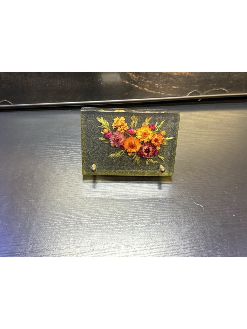 Vintage Lucite Acrylic Dried Flower Tabletop Easel 7in